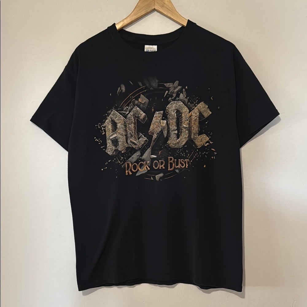 Vintage Y2K ACDC Rock Or Bust T-Shirt / 2014 / Large